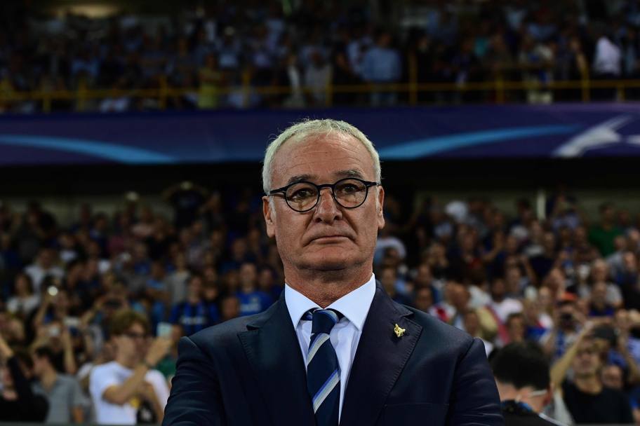 Una curiosa espressione di Claudio Ranieri durante il match di Champions League contro il Bruges (Afp).